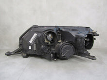 Laden Sie das Bild in den Galerie-Viewer, Frontscheinwerfer Skoda Rapid 5JB9411016A Xenon Rechts Scheinwerfer Headlight SCH4194957040gu