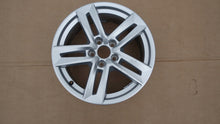 Load image into Gallery viewer, 1x Alufelge 17 Zoll 7.0&quot; 5x112 8W0601025P Audi A4 B9 Rim Wheel