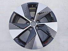 Load image into Gallery viewer, 1x Alufelge 18 Zoll 7.0&quot; 5x114.3 34ET 403008809 Renault Megane E-Tech E Tech