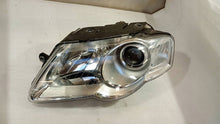 Load image into Gallery viewer, Frontscheinwerfer VW Passat 89312179 Links Scheinwerfer Headlight SCH7606149204ak