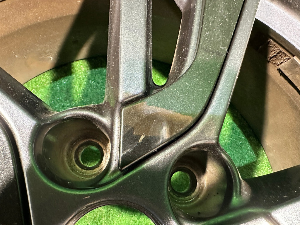 1x Alufelge 18 Zoll 7.0" 5x114.3 47ET KE409-1K301 Nissan Juke Rim Wheel