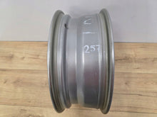 Laden Sie das Bild in den Galerie-Viewer, 1x Alufelge 17 Zoll 6.5" 6x139.7 48ET 52910CG100 Hyundai Staria Rim Wheel FEL3711339653tz