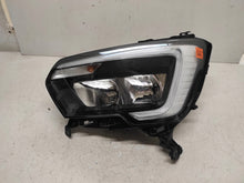 Laden Sie das Bild in den Galerie-Viewer, Frontscheinwerfer Renault Master 260607867R LED Links Scheinwerfer Headlight SCH6393318774dt