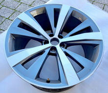 Load image into Gallery viewer, 1x Alufelge 21 Zoll 10.0" 5x112 20ET Glanz Grau 4M8601025AA Audi Mg Rim Wheel FEL8097949318pn