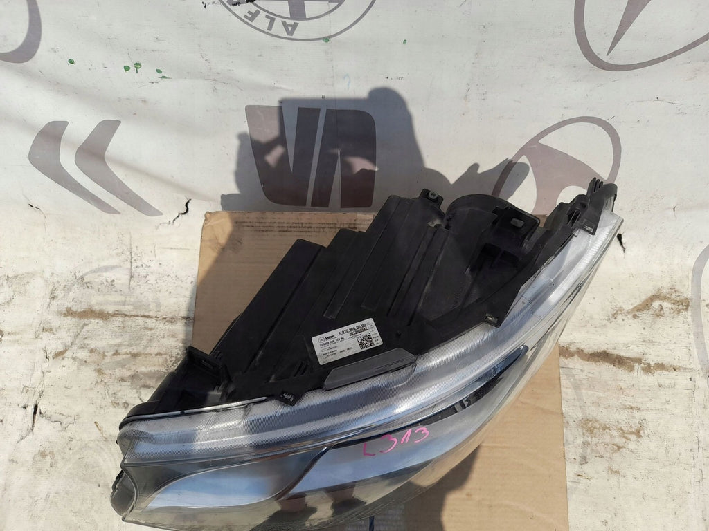 Frontscheinwerfer Mercedes-Benz Sprinter RKC13664 Vorderseite Headlight