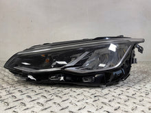Laden Sie das Bild in den Galerie-Viewer, Frontscheinwerfer VW Golf VIII 5H1941005B Links Scheinwerfer Headlight SCH1445999634rs
