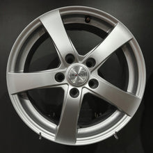 Load image into Gallery viewer, 4x Alufelge 16 Zoll 6.5" 5x112 50ET KBA47675-F604154PR VW Golf V Touran I Jetta FEL2148090815kg