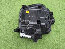 Laden Sie das Bild in den Galerie-Viewer, Frontscheinwerfer Hyundai Tucson 92101N7100 Links Scheinwerfer Headlight SCH4239500452im
