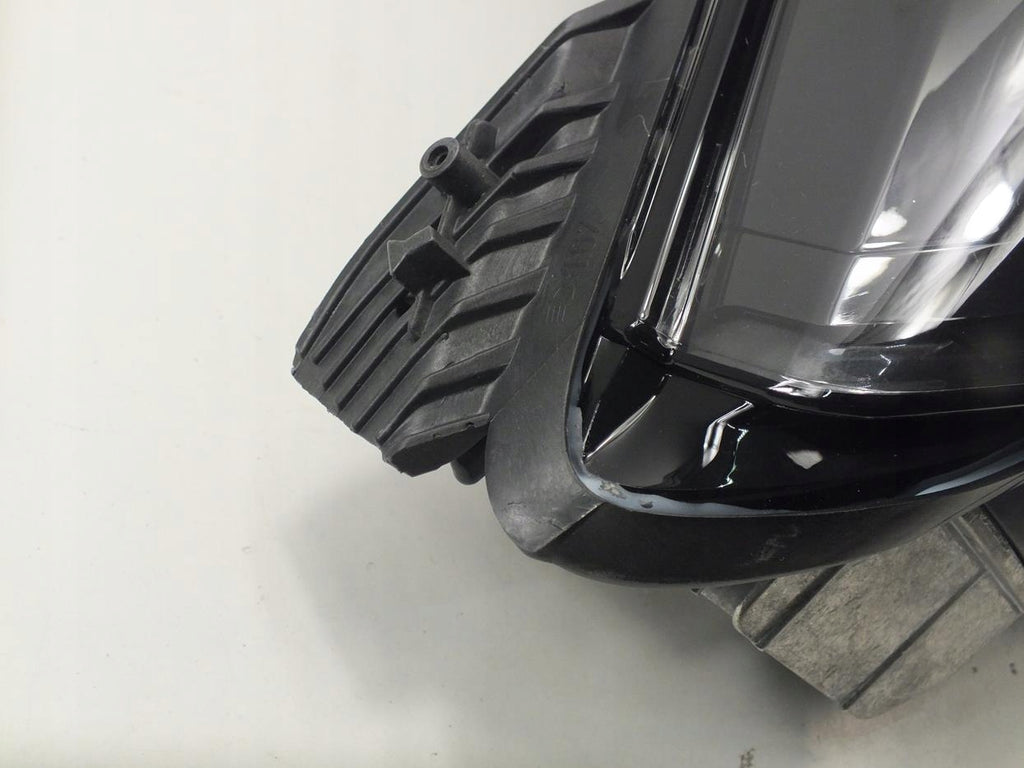 Frontscheinwerfer Renault Megane IV 260102686R Rechts Scheinwerfer Headlight SCH7377605208ad