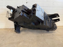 Load image into Gallery viewer, Frontscheinwerfer Opel E Combo 9864179480 Links Scheinwerfer Headlight SCH4277120667yl