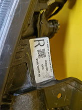Load image into Gallery viewer, Frontscheinwerfer Ford Ranger N1WB-13029-NB Rechts Scheinwerfer Headlight SCH9311595345jp