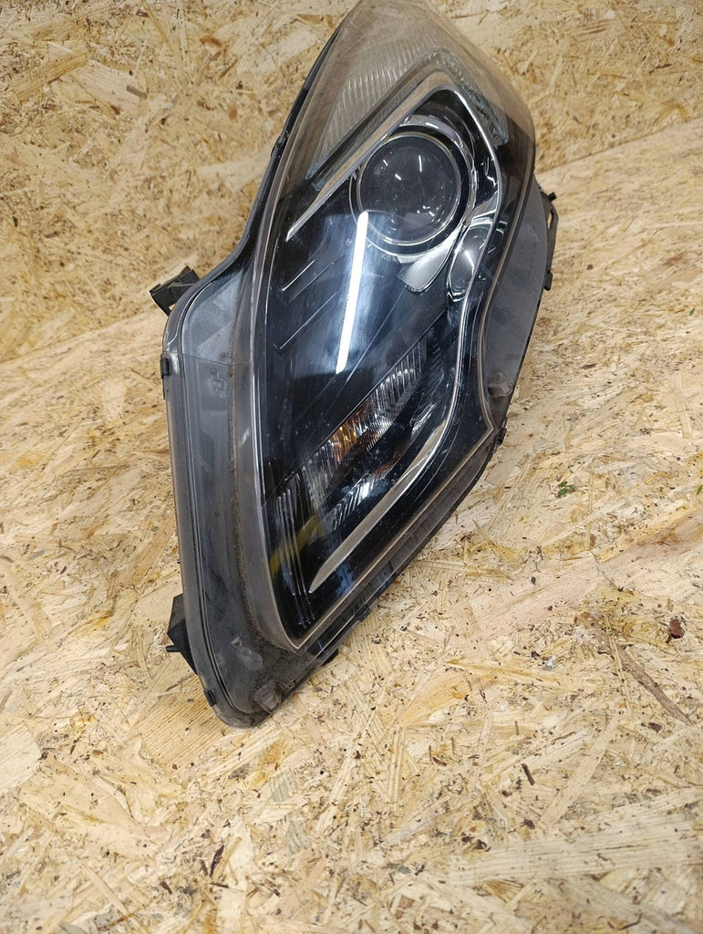 Frontscheinwerfer Opel Zafira C 13399858 Vorderseite Scheinwerfer Headlight