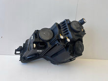 Laden Sie das Bild in den Galerie-Viewer, Frontscheinwerfer Skoda Karoq 57B941016A Rechts Scheinwerfer Headlight SCH6315110534lb