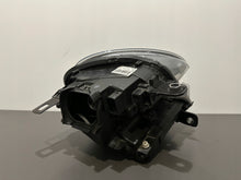 Laden Sie das Bild in den Galerie-Viewer, Frontscheinwerfer Mini Countryman R60 9808249-05 Xenon Links Headlight SCH5580404404bk