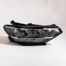 Laden Sie das Bild in den Galerie-Viewer, Frontscheinwerfer VW Passat B8 3G1941036Q Rechts Scheinwerfer Headlight