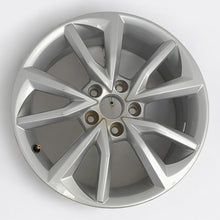 Load image into Gallery viewer, 1x Alufelge 17 Zoll 7.0&quot; 5x112 8S0071497 Audi Rim Wheel