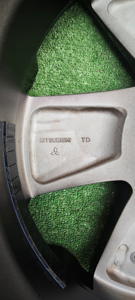 1x Alufelge 18 Zoll 7.0" 5x114.3 38ET Mitsubishi Eclipse Cross Rim Wheel