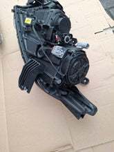 Load image into Gallery viewer, Frontscheinwerfer Mitsubishi Outlander III Ein Satz Scheinwerfer Headlight SCH2611622642xw