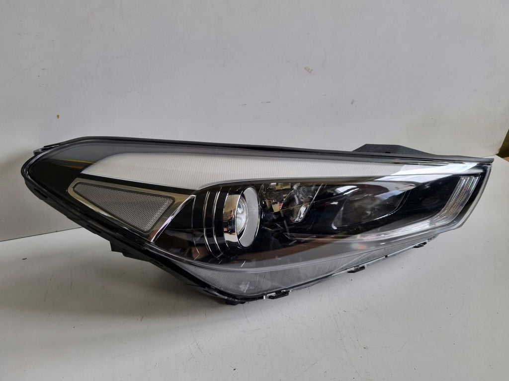 Frontscheinwerfer Hyundai Tucson 92102-D7100 Rechts Scheinwerfer Headlight