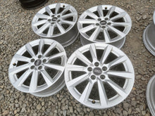 Laden Sie das Bild in den Galerie-Viewer, 4x Alufelge 16 Zoll 6.5" 5x100 40ET Glanz Silber 82A601025 Audi Rim Wheel FEL6688683491dh
