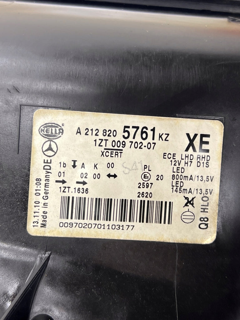 Frontscheinwerfer Mercedes-Benz W212 A2128205761 A2128205861 Ein Satz Headlight SCH5153468601he