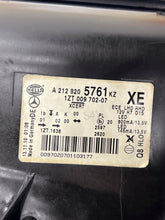 Laden Sie das Bild in den Galerie-Viewer, Frontscheinwerfer Mercedes-Benz W212 A2128205761 A2128205861 Ein Satz Headlight SCH5153468601he