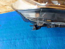 Laden Sie das Bild in den Galerie-Viewer, Frontscheinwerfer Honda Jazz IV 33100T5AT22 LED Rechts Scheinwerfer Headlight SCH4346631439go