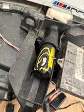 Laden Sie das Bild in den Galerie-Viewer, Frontscheinwerfer BMW Coupe E46 1307329074 Rechts Scheinwerfer Headlight SCH6227180859bo