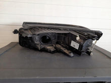 Laden Sie das Bild in den Galerie-Viewer, Frontscheinwerfer VW Touareg 761941774 Rechts Scheinwerfer Headlight SCH9015059780sj
