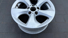 Load image into Gallery viewer, 1x Alufelge 17 Zoll 8.0" 5x120 43ET Glanz Silber 6794272 BMW Rim Wheel FEL6833449374iy