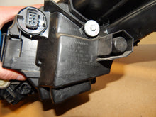 Laden Sie das Bild in den Galerie-Viewer, Frontscheinwerfer Honda Hrv Hr-V 100-18205 Rechts Scheinwerfer Headlight SCH4535145681wr