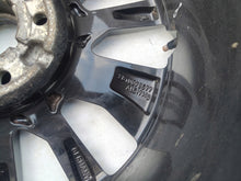 Laden Sie das Bild in den Galerie-Viewer, 1x Alufelge 17 Zoll 7.0&quot; 5x108 46ET 9810098577 Toyota Proace Verso Rim Wheel