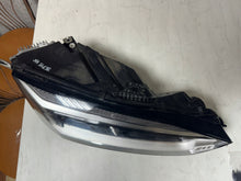 Laden Sie das Bild in den Galerie-Viewer, Frontscheinwerfer Audi A5 9856326 Xenon Rechts Scheinwerfer Headlight SCH3227051553hk