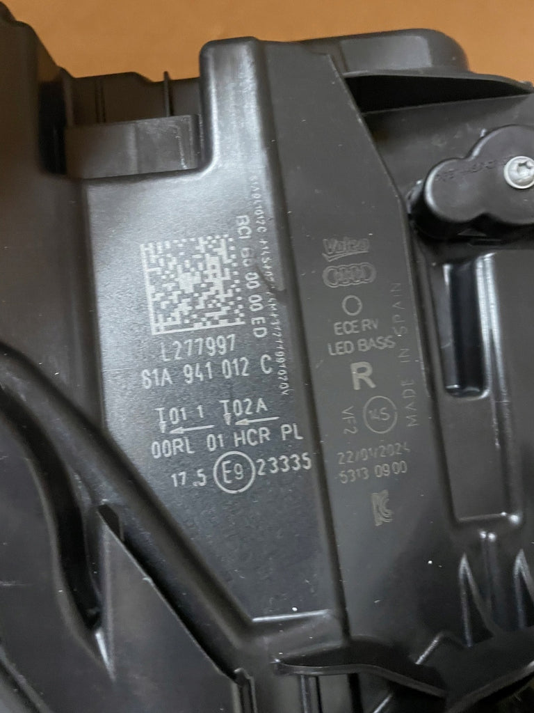 Frontscheinwerfer Audi Q2 I 81A941011C LED Ein Stück (Rechts oder Links)