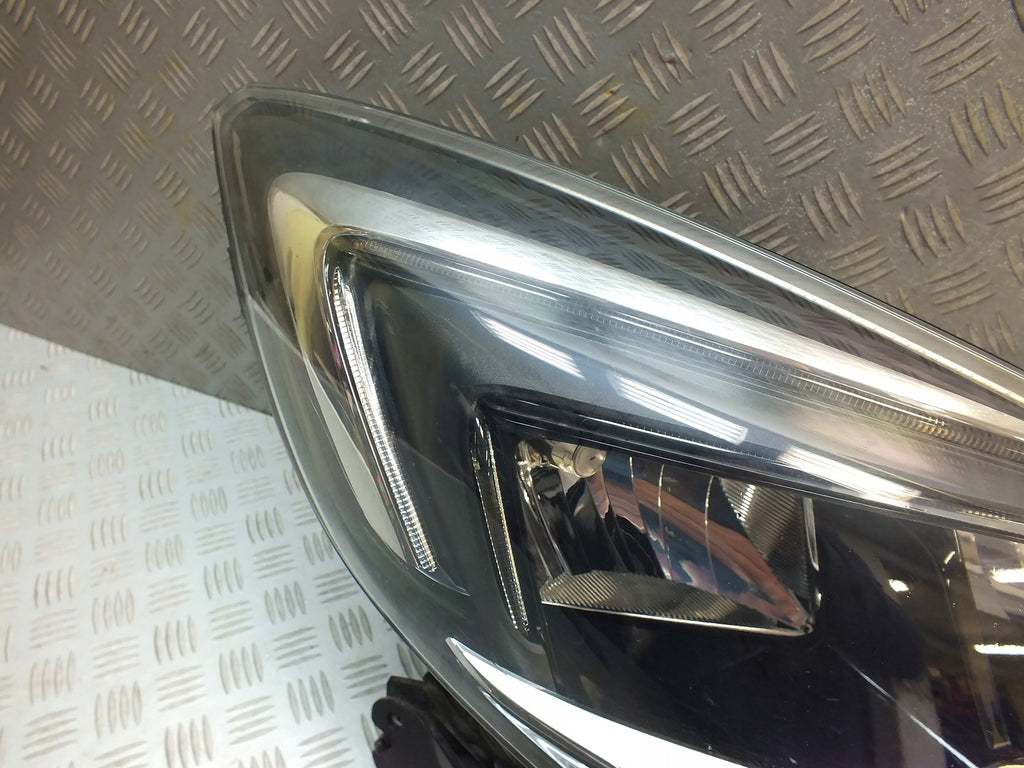 Frontscheinwerfer Opel Zafira C 39107635 LED Rechts Scheinwerfer Headlight SCH5837139449ix
