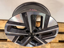 Load image into Gallery viewer, 1x Alufelge 17 Zoll 7.0" 5x114.3 52910-DD100 Hyundai Kona Rim Wheel FEL8309060106on