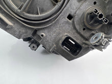 Laden Sie das Bild in den Galerie-Viewer, Frontscheinwerfer BMW 2 F46 7422574 LE13A6307030129020205 Rechts Headlight SCH1983616444co