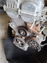 Laden Sie das Bild in den Galerie-Viewer, Motor Kia Sportage G4FD 1.6 GDI 2011 Benzin Engine Unkomplett