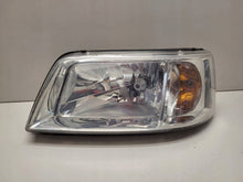 Load image into Gallery viewer, Frontscheinwerfer VW Transporter 7H1941015J 0301191301 Ein Satz Headlight SCH3069036294vi