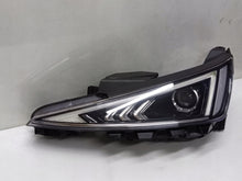 Laden Sie das Bild in den Galerie-Viewer, Frontscheinwerfer Hyundai Elantra 92101-F2 LED Links Scheinwerfer Headlight