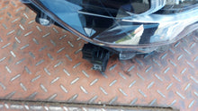 Load image into Gallery viewer, Frontscheinwerfer Toyota Hilux VIII 81110-0KP41 1EJ-923363-040A LED Rechts SCH6354284463iq
