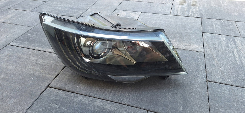 Frontscheinwerfer Skoda Superb II 3T1941016H Rechts Scheinwerfer Headlight SCH5021641554iv