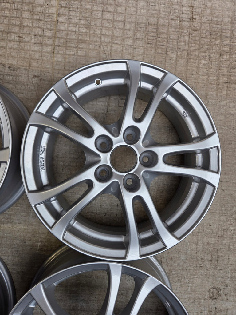 4x Alufelge 16 Zoll 6.5" 5x114.3 38ET Glanz Silber TU65638B81 Rim Wheel FEL8496384612qc