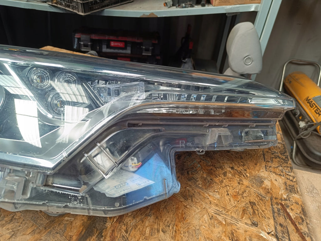 Frontscheinwerfer Toyota Chr 81110-F4031-00 LED Rechts Scheinwerfer Headlight