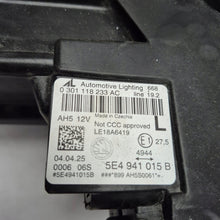 Laden Sie das Bild in den Galerie-Viewer, Frontscheinwerfer Skoda Octavia IV 5E4941015B FALSE Scheinwerfer Headlight SCH5446002666rm