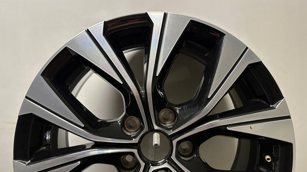 1x Alufelge 17 Zoll 7.0" 5x114.3 35ET 403001041R Renault Arkana Rim Wheel FEL8784927751xl