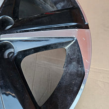 Load image into Gallery viewer, 1x Alufelge 17 Zoll 7.0" 5x108 44ET Glanz Schwarz 9843281480 Opel Astra L FEL4191140391qx