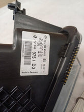 Laden Sie das Bild in den Galerie-Viewer, Frontscheinwerfer Renault Espace IV 7701053975 Links Scheinwerfer Headlight SCH6414397180su