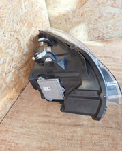 Laden Sie das Bild in den Galerie-Viewer, Frontscheinwerfer BMW X1 E84 7290239 Xenon Links Scheinwerfer Headlight SCH2473365267jc