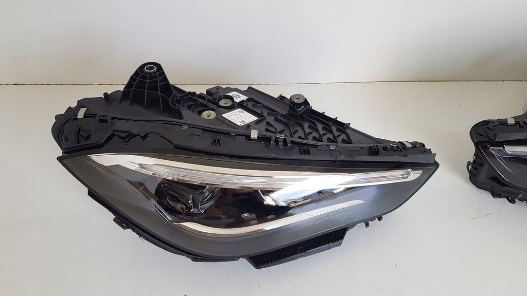 Frontscheinwerfer Mercedes-Benz Coupe A2369065400 LED Rechts oder Links